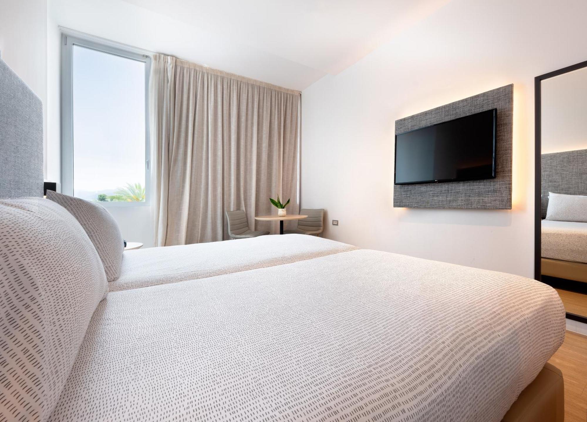 Innside By Melia Barcelona Aeropuerto El Prat de Llobregat Kültér fotó