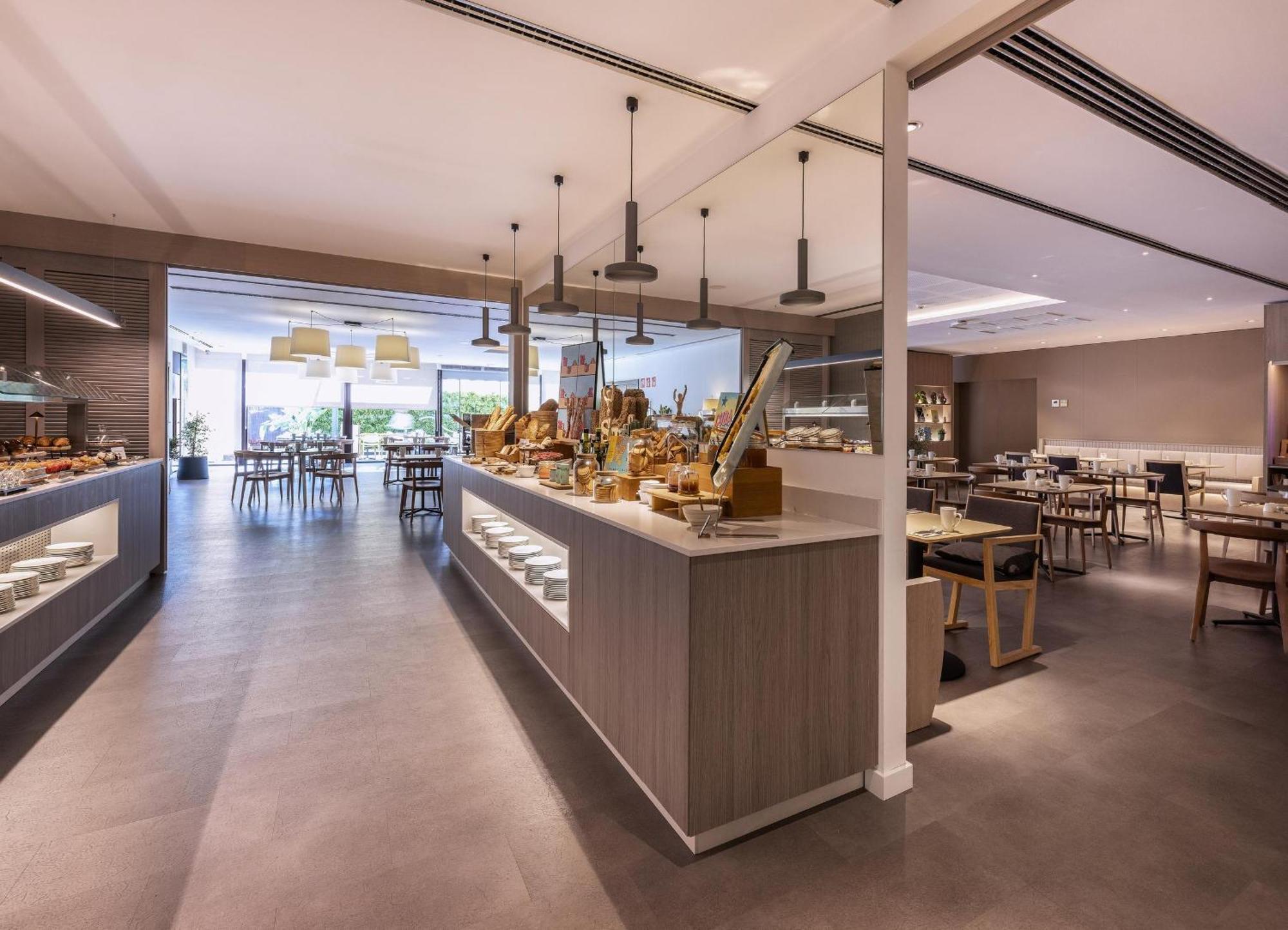 Innside By Melia Barcelona Aeropuerto El Prat de Llobregat Kültér fotó