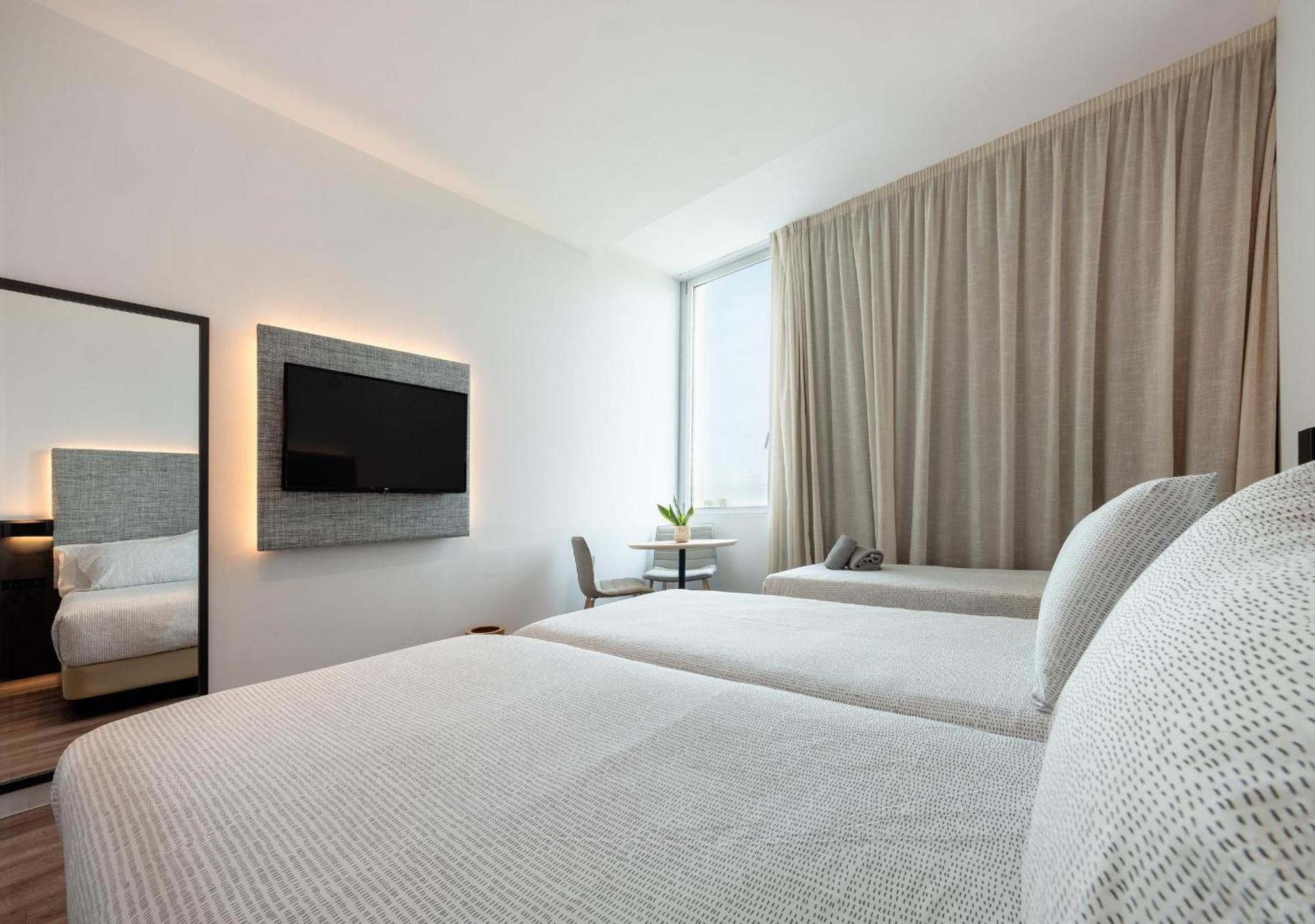 Innside By Melia Barcelona Aeropuerto El Prat de Llobregat Kültér fotó