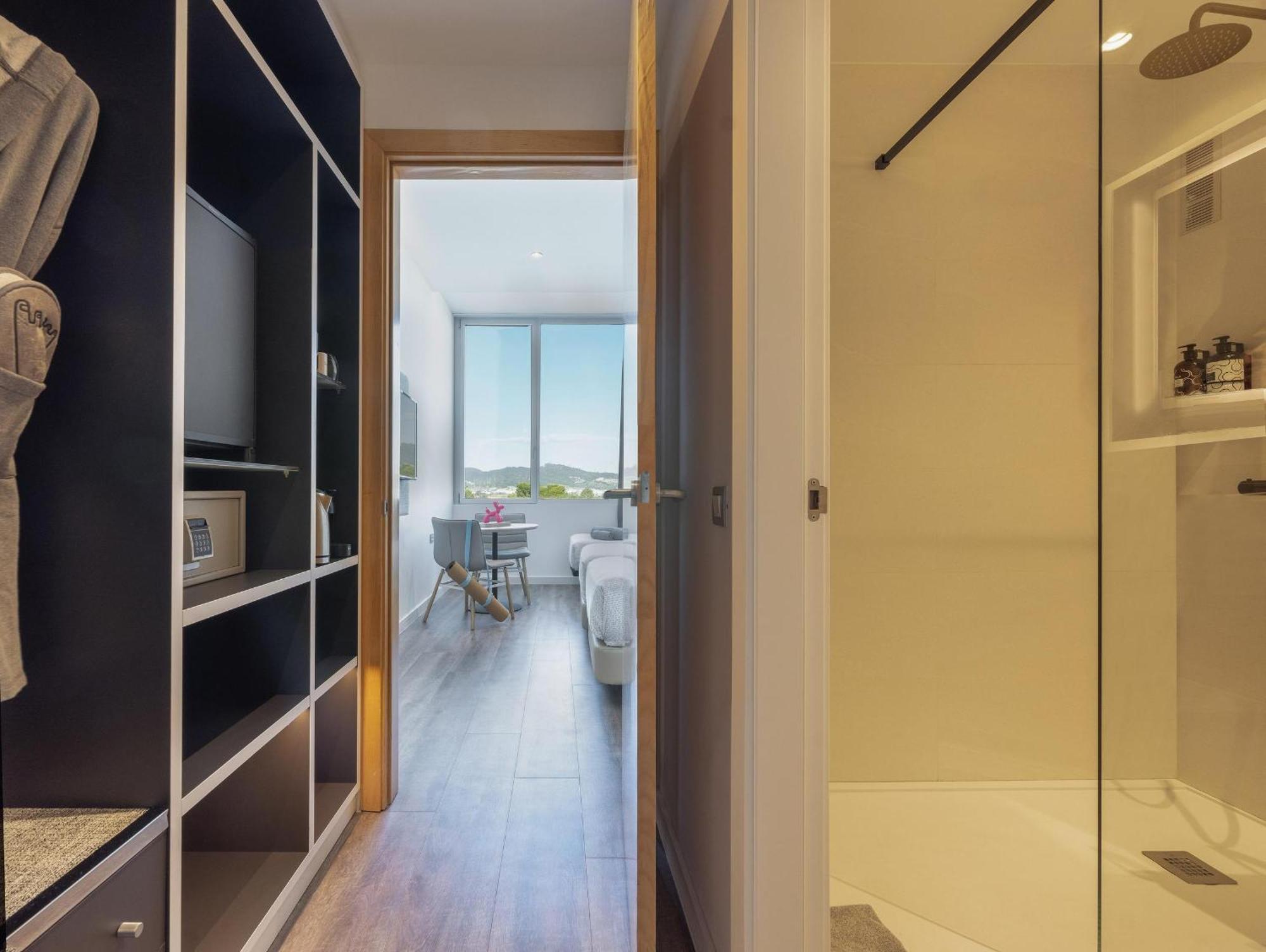 Innside By Melia Barcelona Aeropuerto El Prat de Llobregat Kültér fotó
